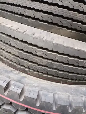 10r17.5 Bridgestone Tyres