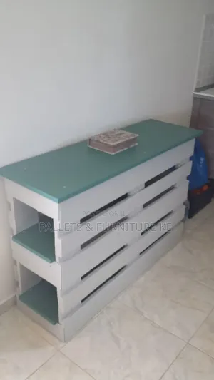 Woodland Wall Unit
#731