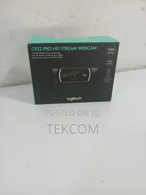 Logitech C922 Webcam With Tripod Stand