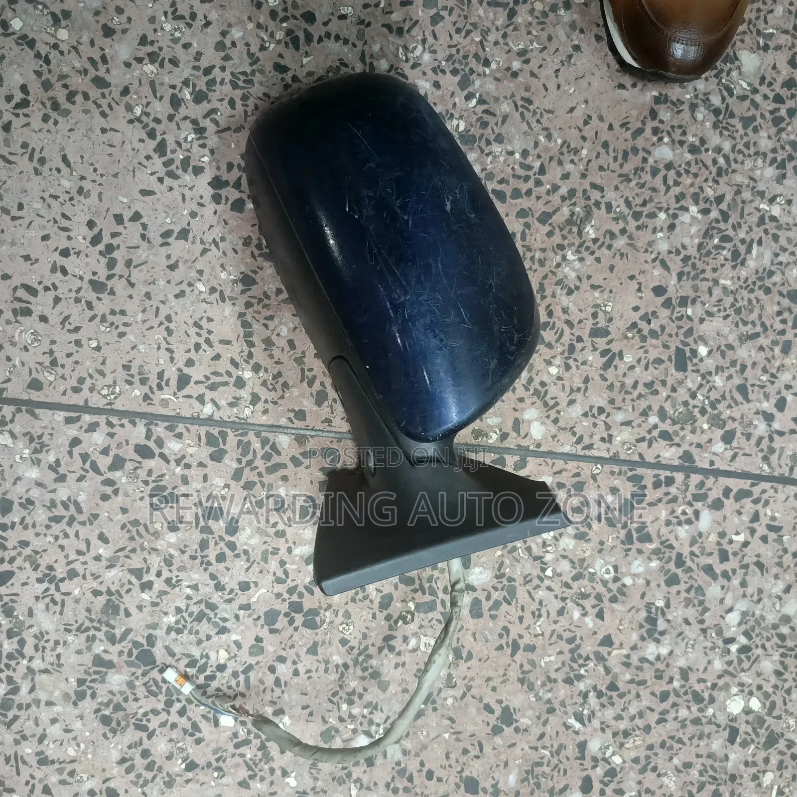 Vitz 2009 Side Mirror Without Indicators