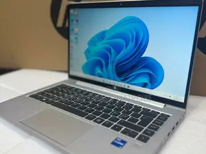 Laptop HP EliteBook 830 G7 16GB Intel Core I5 SSD 256GB