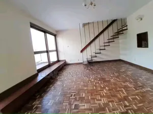3bdrm Duplex in Upperhill for rent