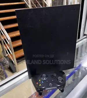 Home Used Xbox One X One Tb