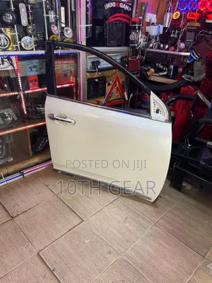 Harrier 2014 Ex Japan Front Door Right Side
