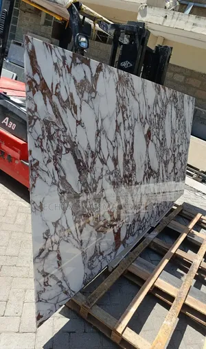 Calacatta Viola Sintered Stone(10.5ft * 5.2ft * 12mm)