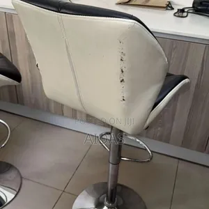 3 Bar Stools