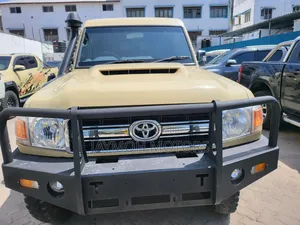 Toyota Land Cruiser 2019 Beige