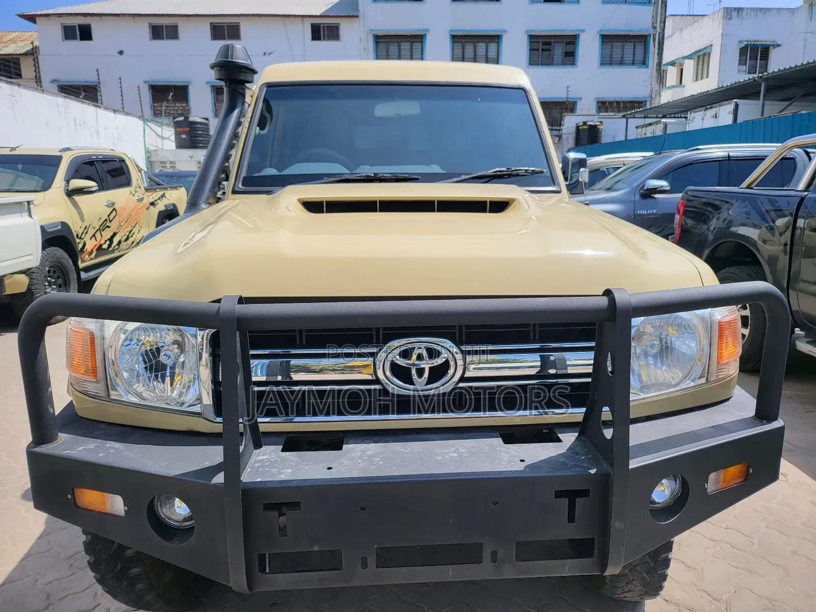 Toyota Land Cruiser 2019 Beige