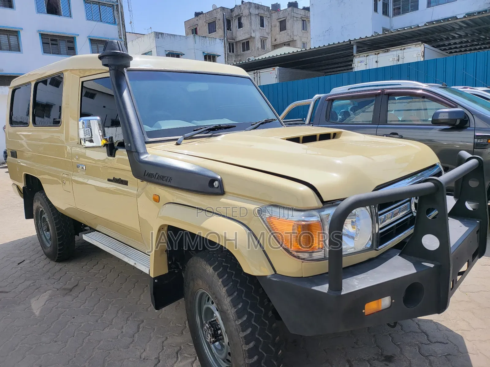 Toyota Land Cruiser 2019 Beige
