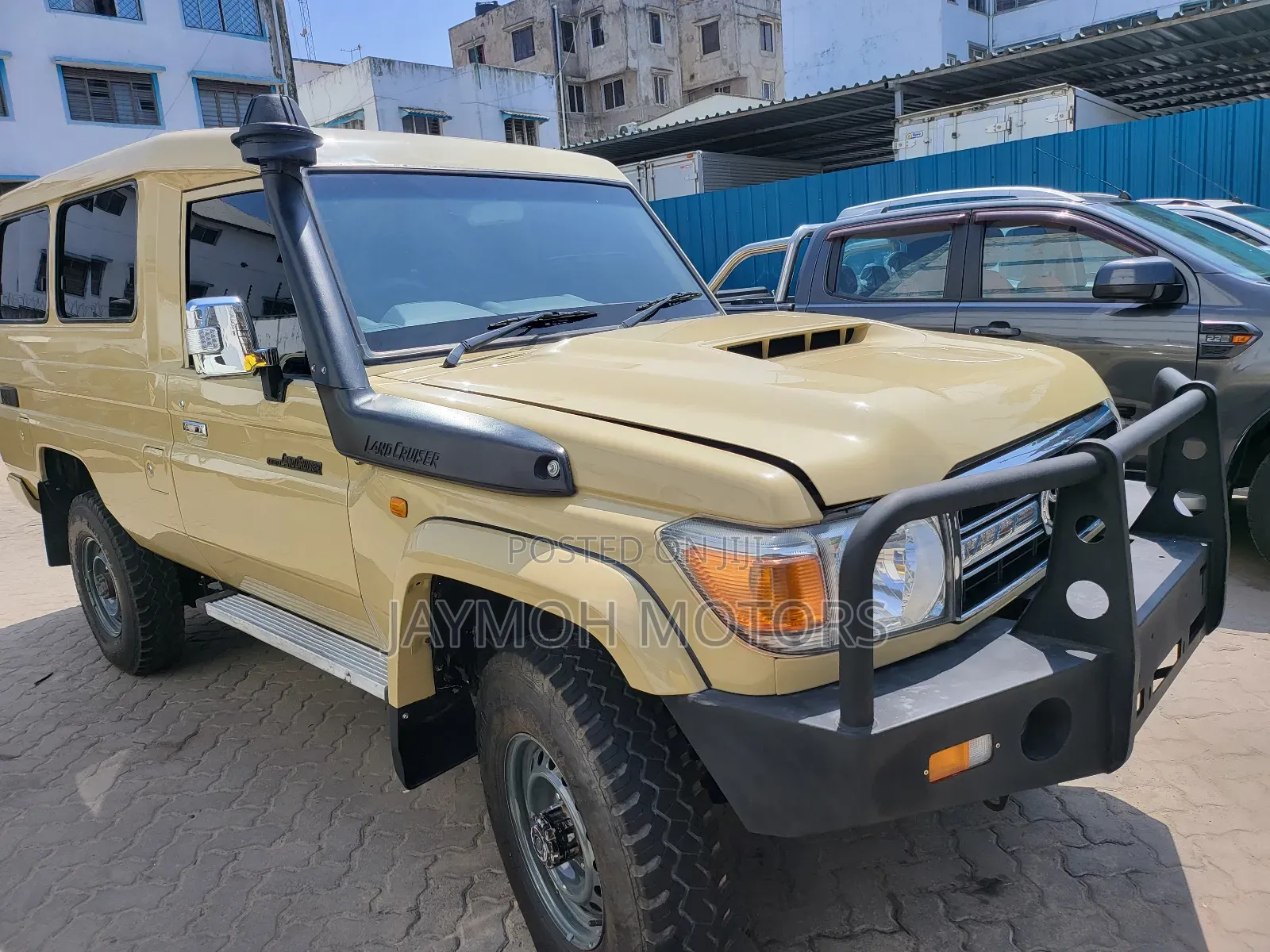 Toyota Land Cruiser 2019 Beige
