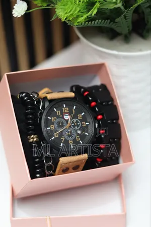 Casual Watches With Bracelet Set.
