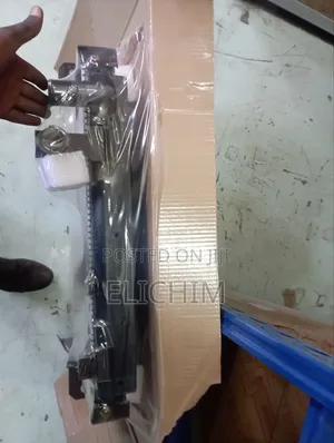 Isuzu NKR Radiator