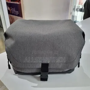 Amazon Basic Quality Bag For All DSLR Cameras