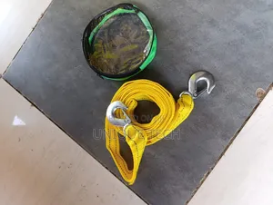 High-Strength Tow Rope, Essential for Emergency Towing