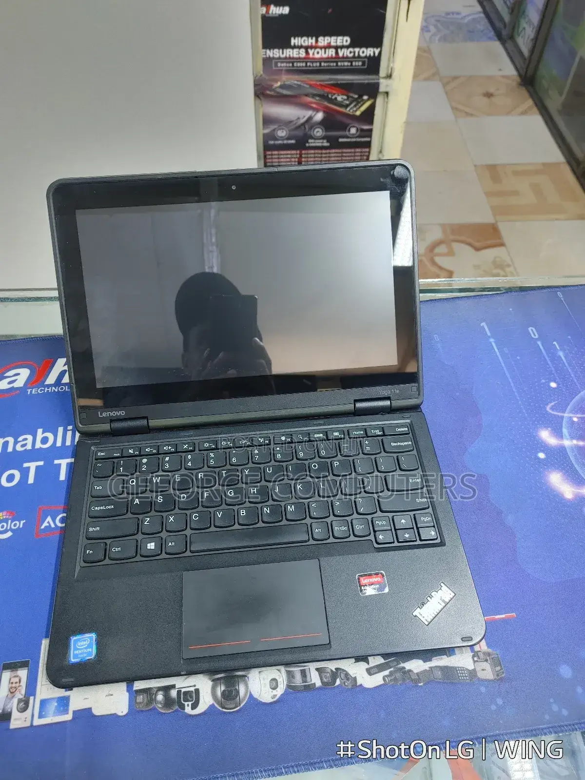 Laptop Lenovo Yoga 11e 8GB Intel Celeron SSD 256GB