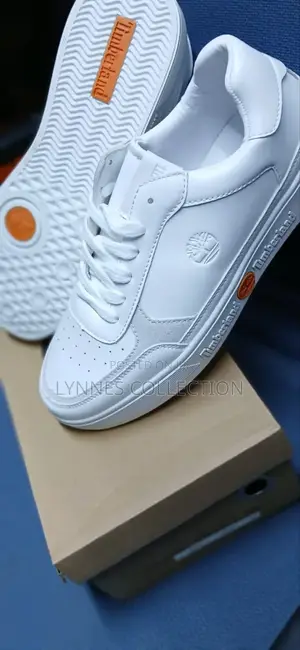 White Timberland Casuals