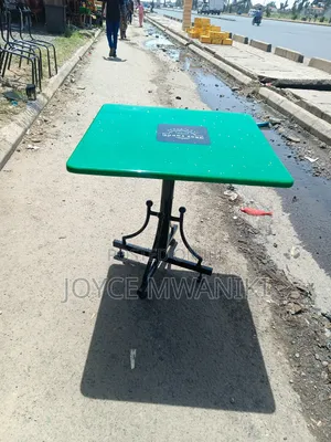 Square Restaurant Table, Green 