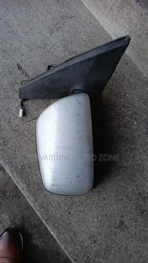 RAV4 L Old Side Mirror RHS