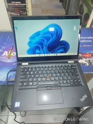 Laptop Lenovo ThinkPad X390 Yoga 8GB Intel Core I5 SSD 256GB