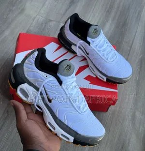 Tenis Nike Air Max TN Sneakers