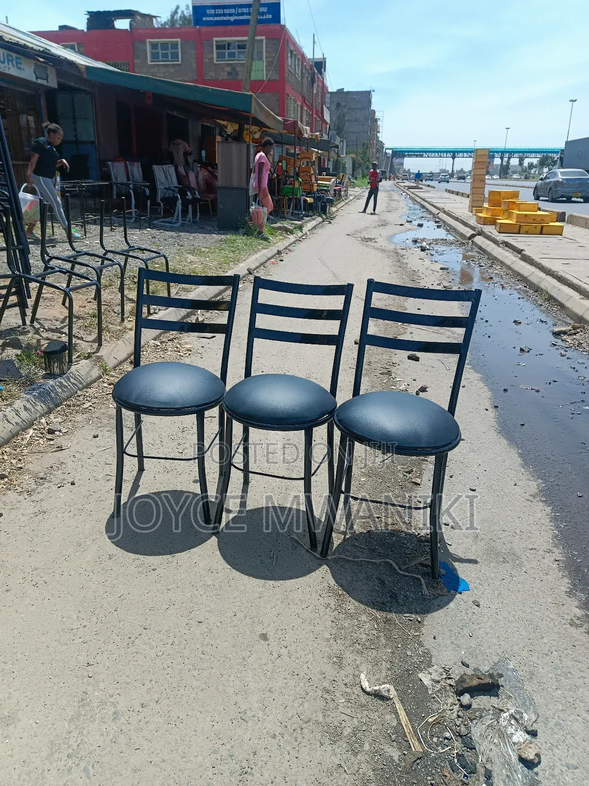 Black Flat Chairs for Restaurant
