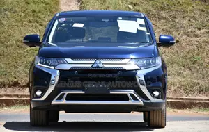 Mitsubishi Outlander 2019 Blue