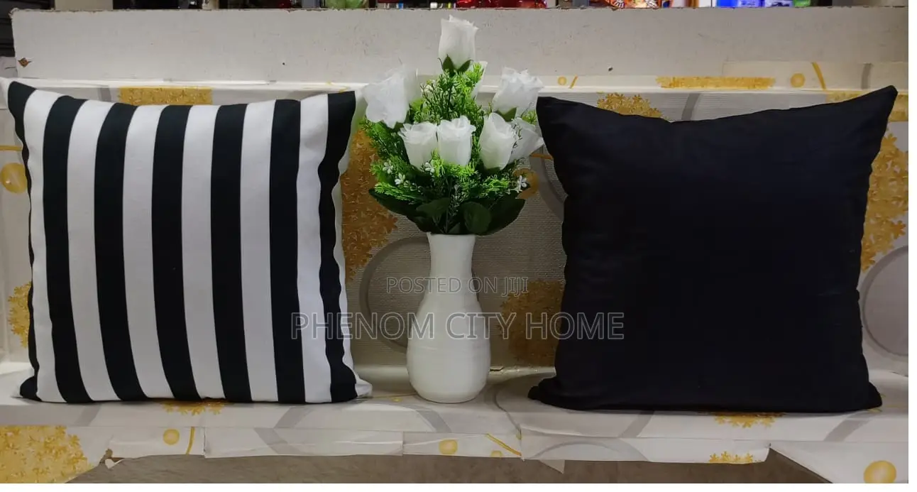 Black And White Throwpillow Covers Available
