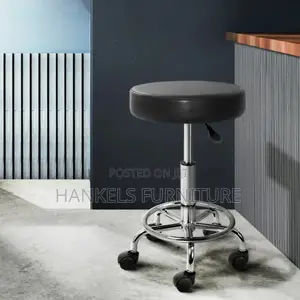 Round Salon Stool