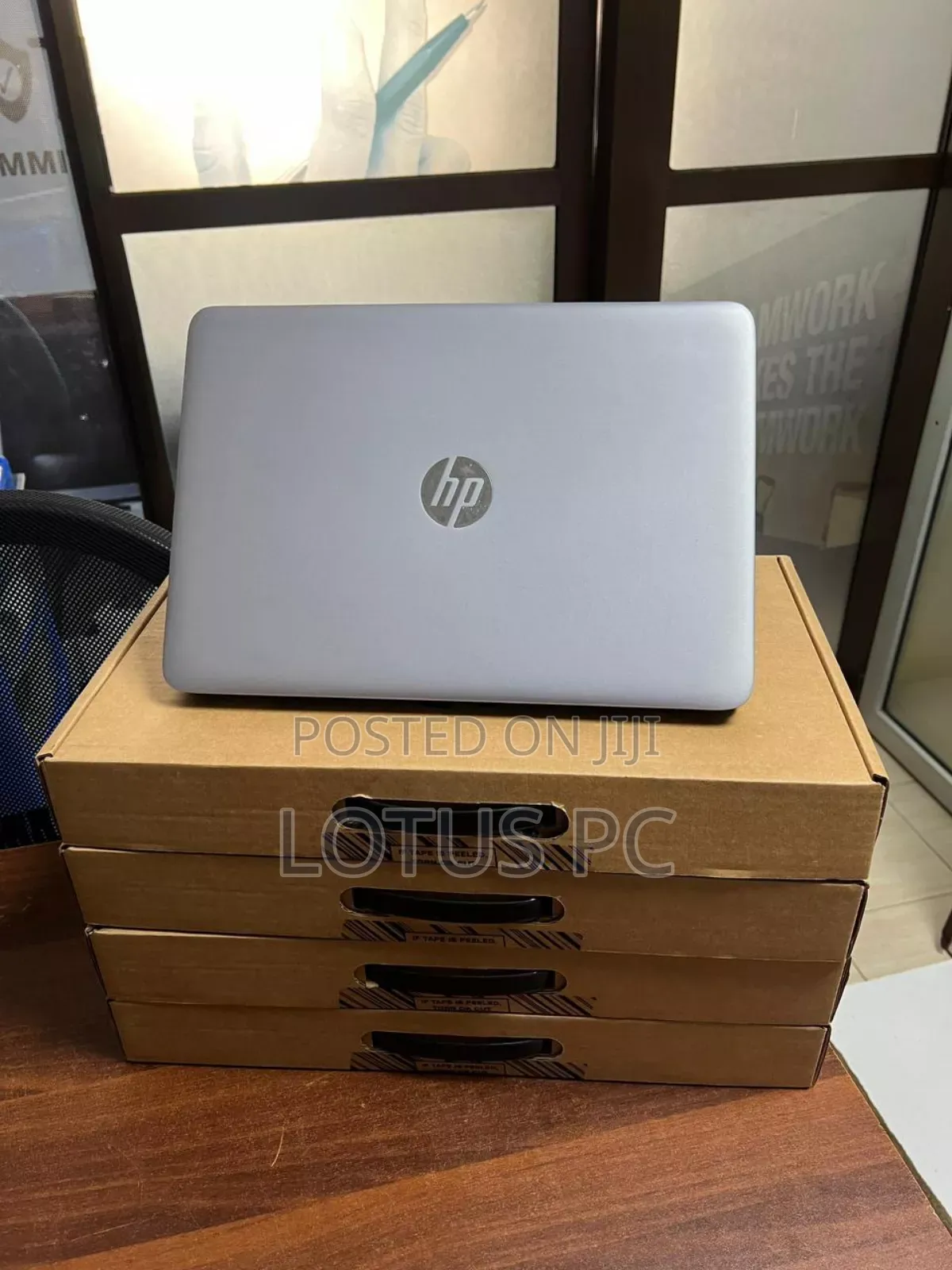 Laptop HP 14-Dq1025cl 8GB Intel Core I5 SSD 256GB
