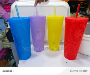 Smoothie Cups With Straws