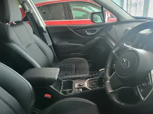 Subaru Forester 2019 Silver