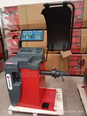Wheel Balancer Machine S828 Computerised
