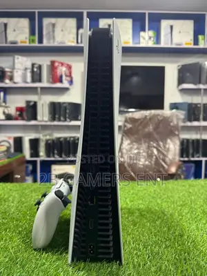 Clean Pre Owned Ps5! Original