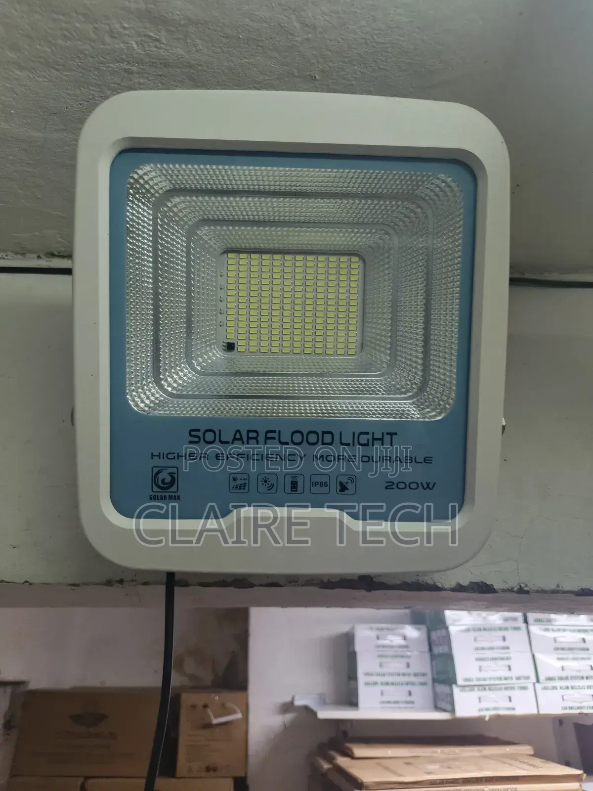 Solarmax Floodlight 100watts Solar Floodlight