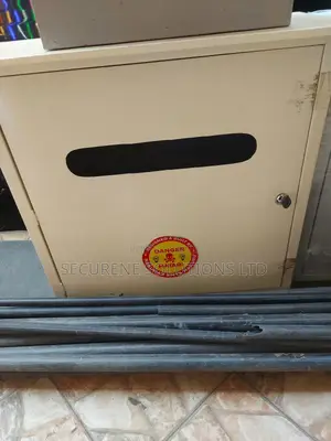 Lockable Galvanized Powder Coated Meter Box