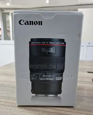 Canon Ef 100mm F/2.8l Macro Is Usm Lens