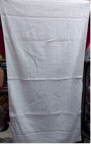 White Absorbent Salon Towels Available