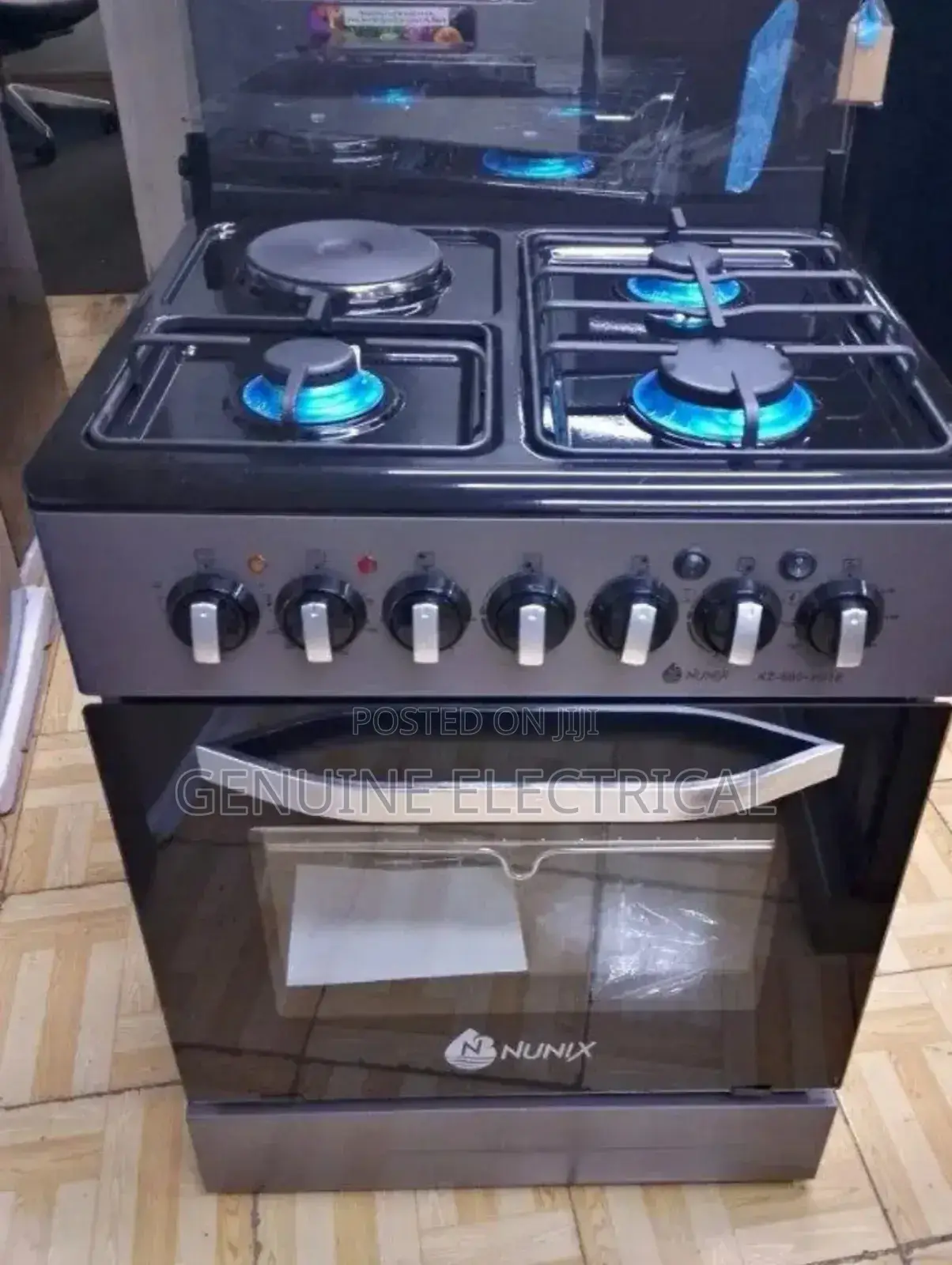 Good Working Nunix 60 by 60 3 +1 / Electric Oven Eh,/9