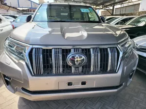 Toyota Land Cruiser Prado 2019 Gold
