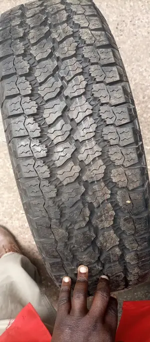 265/65r17 Wrangler Good Year Tyres