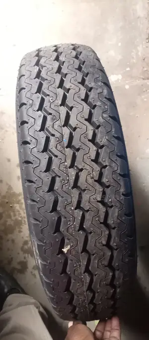 195r15 UE168 Maxxis Tyres
