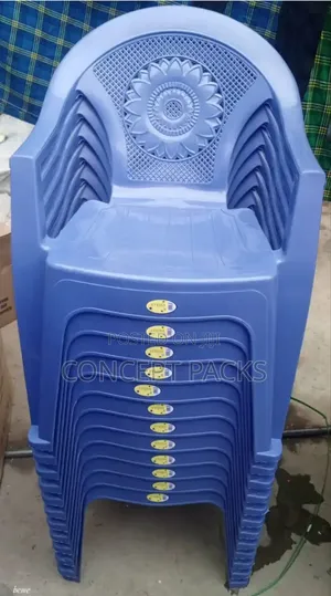 10pcs Stejes Plastic Chair With Armrest-Blue