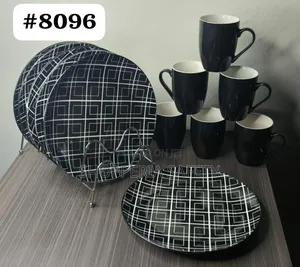 Dinnerset Bkack- 12 PCS