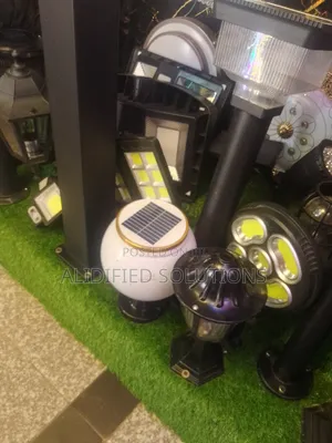 Ball Like Solar Powered Garden Light