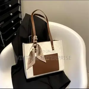 Hand Baghand Bag