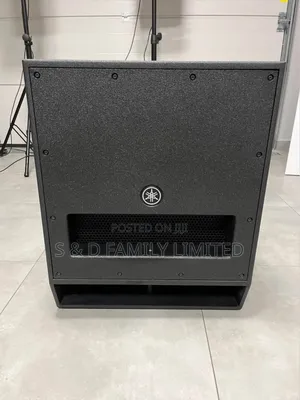 Yamaha DXS18 18 Inch Powered Subwoofer