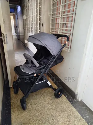 Foldable Baby Stoller With Reversible Handle