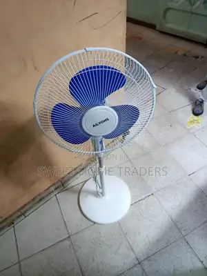 Ailyons Stand Fan 16' New