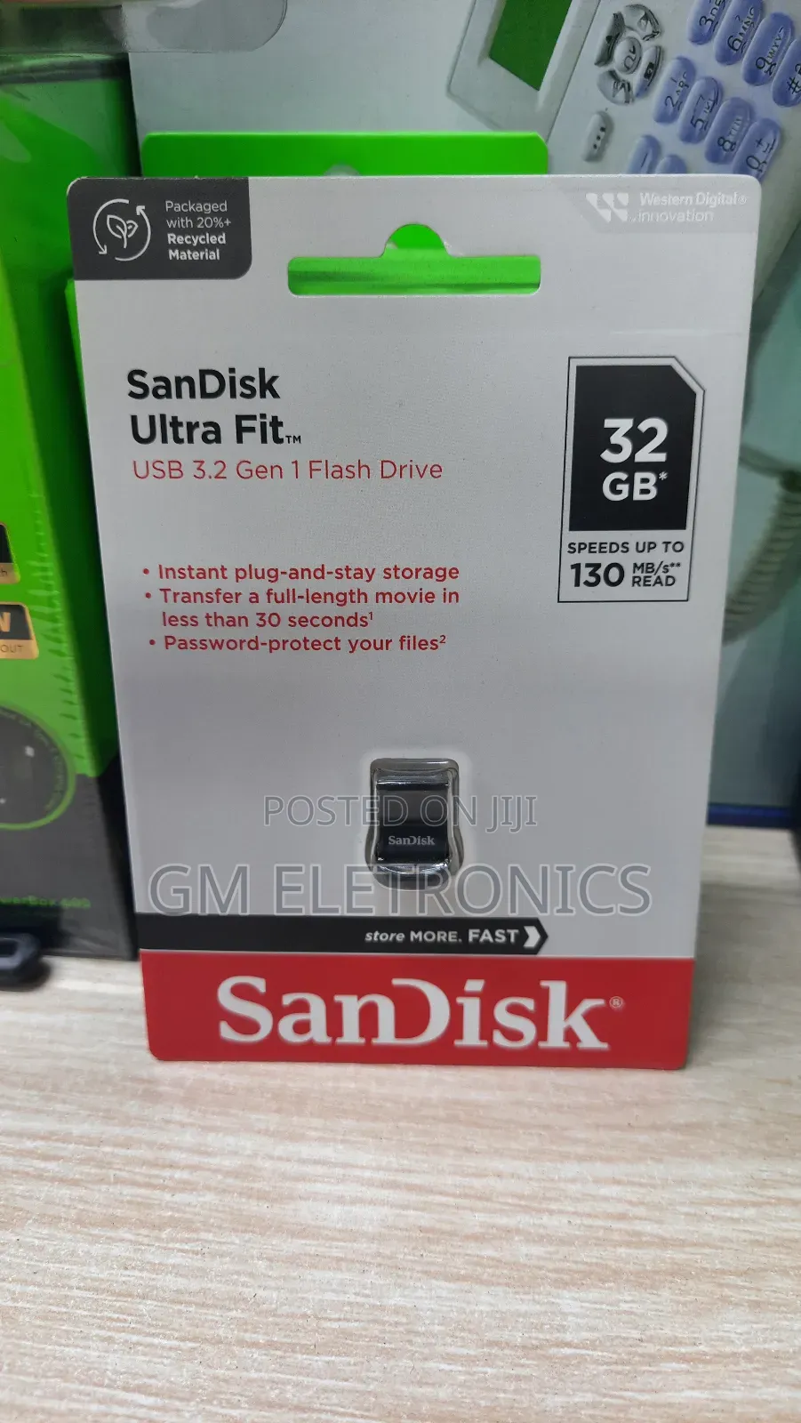 32gb Universal Usb 3.2 Utra-Fit Flash Drive.