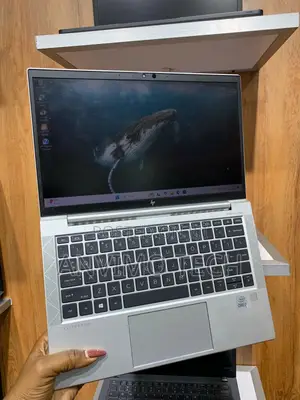Laptop HP EliteBook 830 G7 32GB Intel Core I7 SSD 256GB